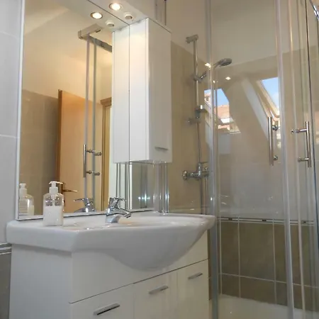 Mare Apartment *